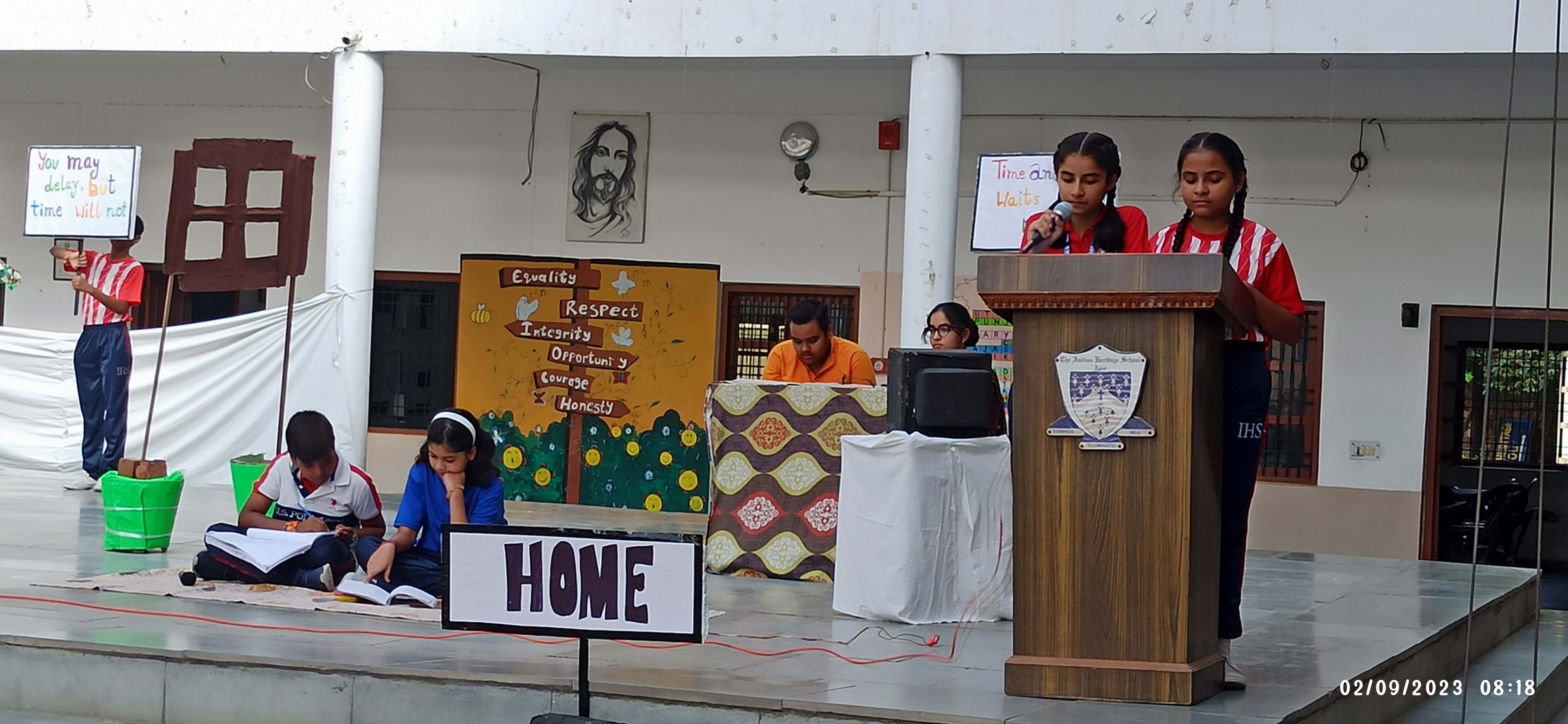 Red House (English Play)